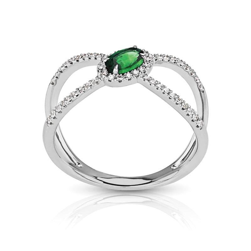 14kt Gold 1/6 ct tw Ring F VS Diamonds Emerald Center